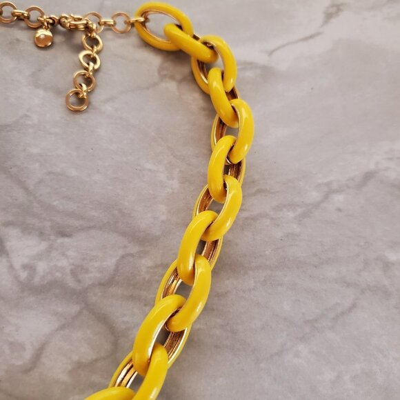 💛 J. Crew Yellow Enamel Link Necklace 💛 - Picture 11 of 15